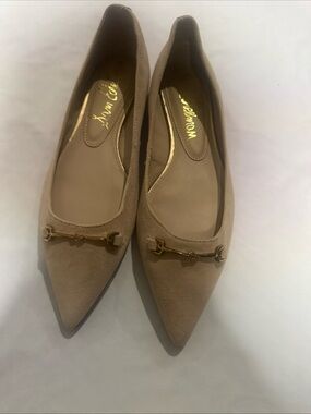 Sam Edelman Pointed Toe Beige Suede Flats with Gold Bit New